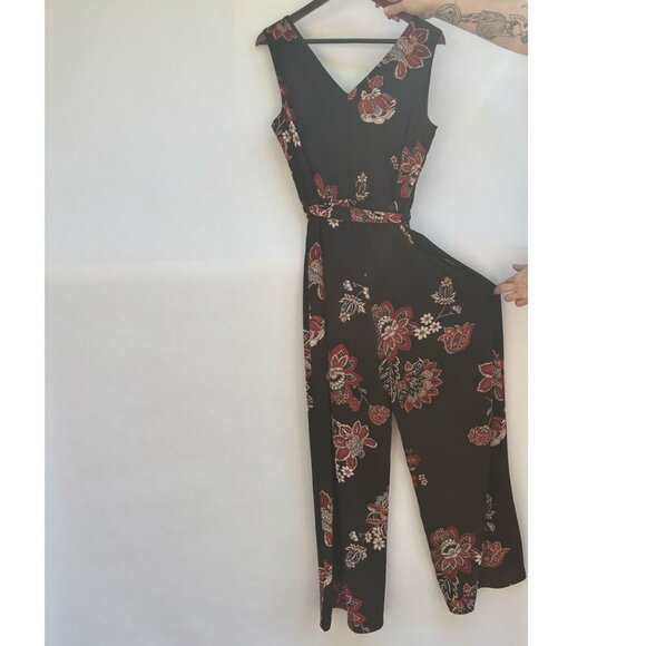Maurices Romper, Black with Rust Floral Print, Elastic Waist with Tie, Size M - Picture 2 of 3